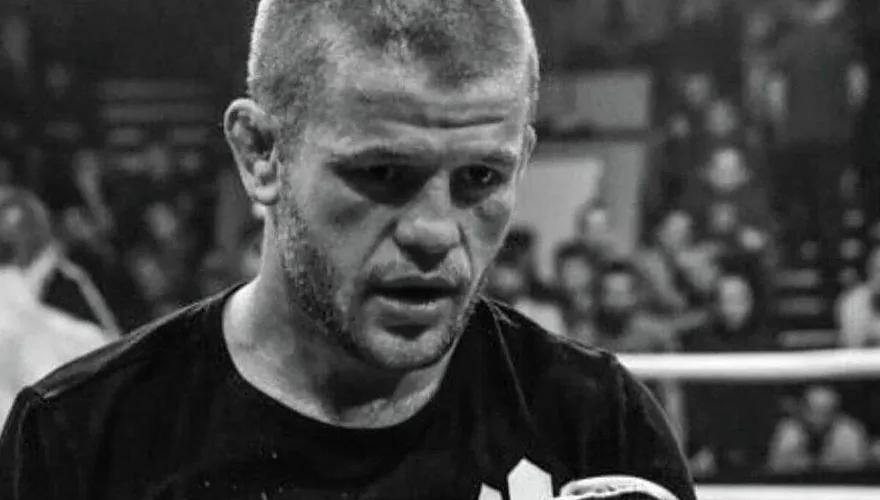 MMA格鬥家「吃西瓜猝死」！關鍵疑點曝光　父悲痛：發現時已沒呼吸