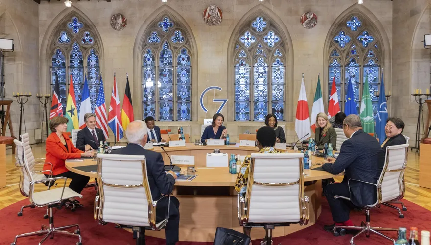 G7外長齊發聲！籲油國增產　俄油價格上限將公開