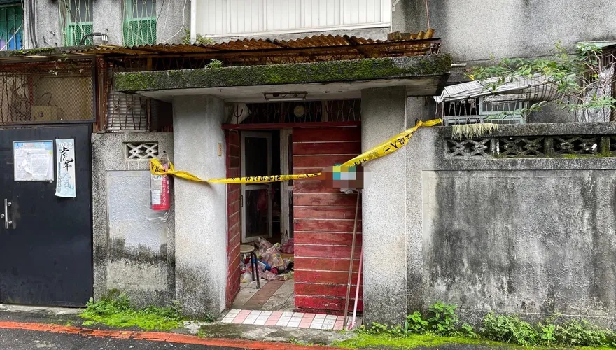 快訊/新店民宅「散發臭味」！愛貓女孤獨死