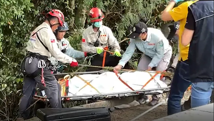 【影】台版柬埔寨疑虐殺/男遭虐受不了跳樓遭棄屍！　警今循線日月潭找到遺體