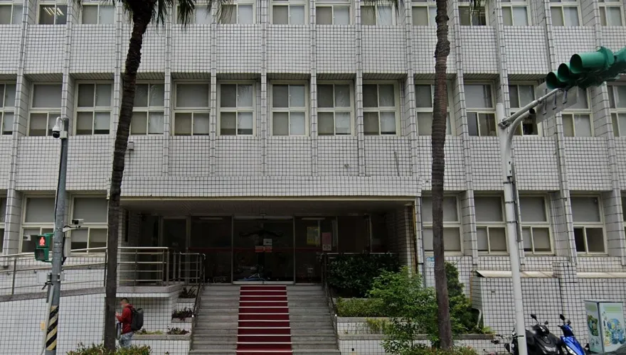 陳時中摟人妻 名醫人夫被訴醫療過失 「這份報告」逆轉判決