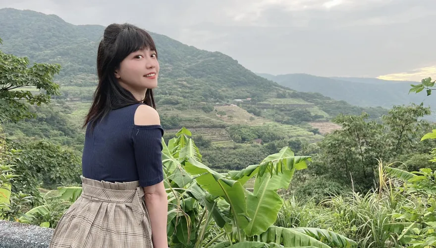 陳時中摟人妻　高嘉瑜：牙醫學長學妹