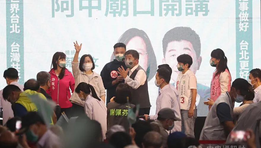 搶救選情?蔡英文再度站台陳時中 猛讚他是優秀領導人