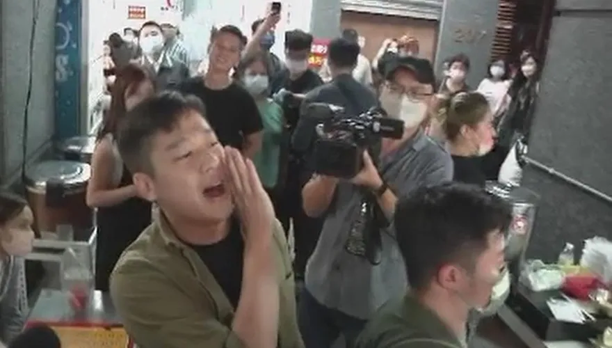 快訊/陳時中掃街又被年輕人嗆！「這7字」不絕於耳　60秒影片曝光