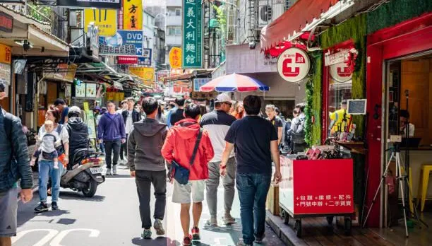 今明回暖「飆破30°C」！一路熱到周末　下波「變天轉雨」時間出爐