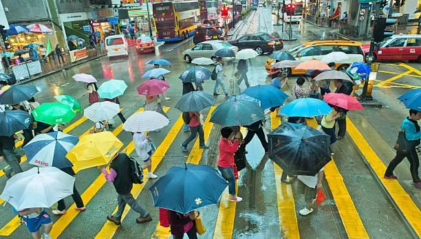 今變天雨也來！「2地區」防大雨　周三再迎雨彈…轉晴時間曝