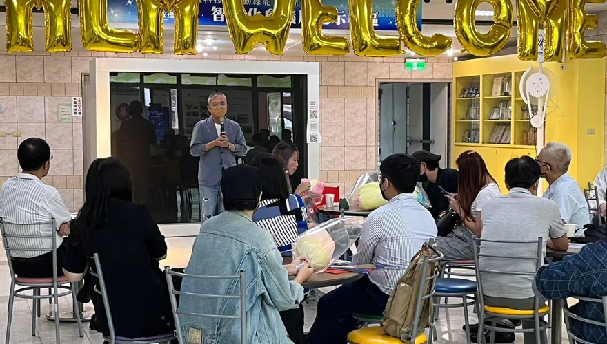 一場脫序且扎心的演講在致理