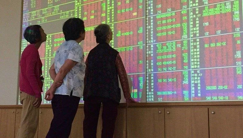 台股登萬四　周漲近千點　後續盯庫存去化、美升息步調