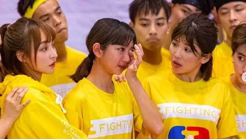 《全明星》=宮鬥劇？女星腦震蕩仍硬撐熱身…竟被污衊「平常都不練習」離譜內幕曝