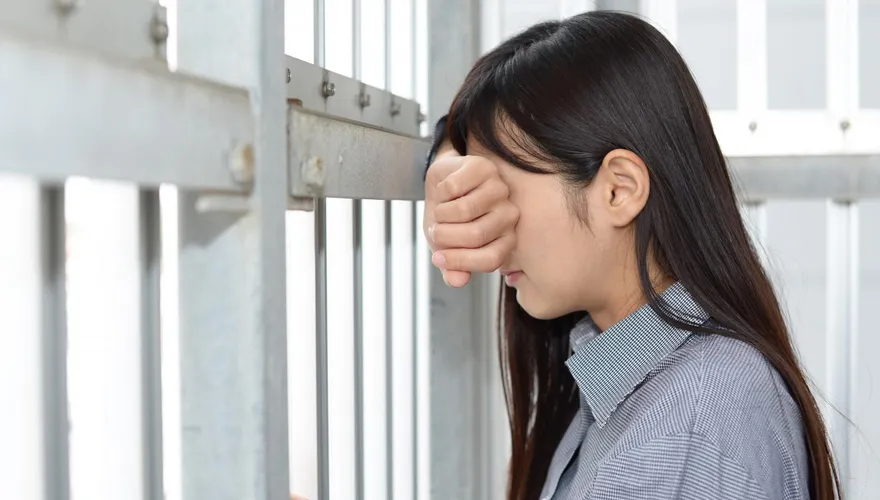 衛福部：高樓使青少年墜樓意外增加？！「請理解我的痛苦」青少年憂鬱不容忽視