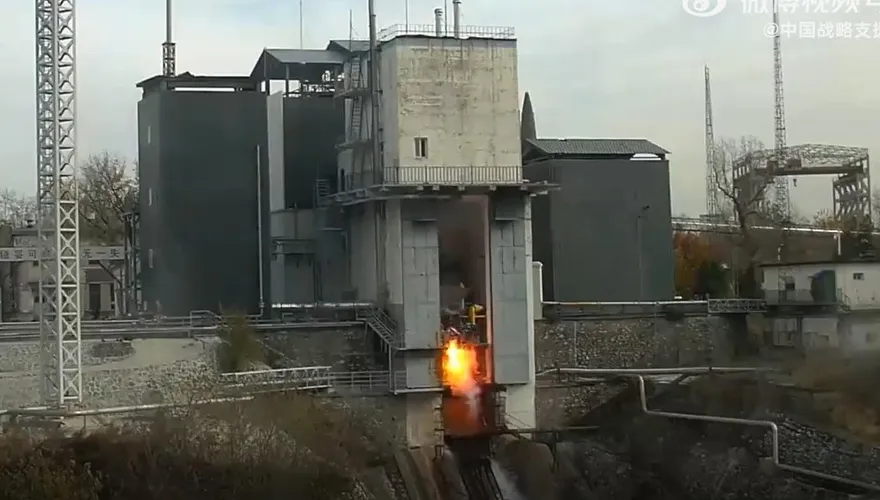 支撐重型火箭研製！陸25噸級氫氧發動機成功完成全系統試車