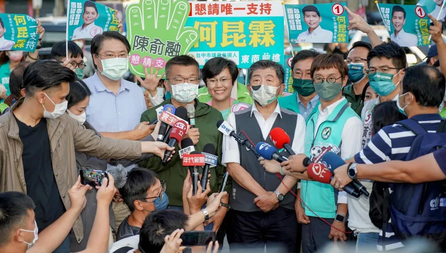 蔡其昌選前急找「這兩人」合體　港媒分析：綠營在台中面臨派系分裂