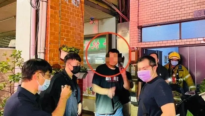 謊報「有人開槍」 警方連霹靂小組都出動破門　高雄白目男下場慘