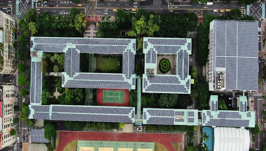 追日之城-新北2025太陽光電90MW提早達標