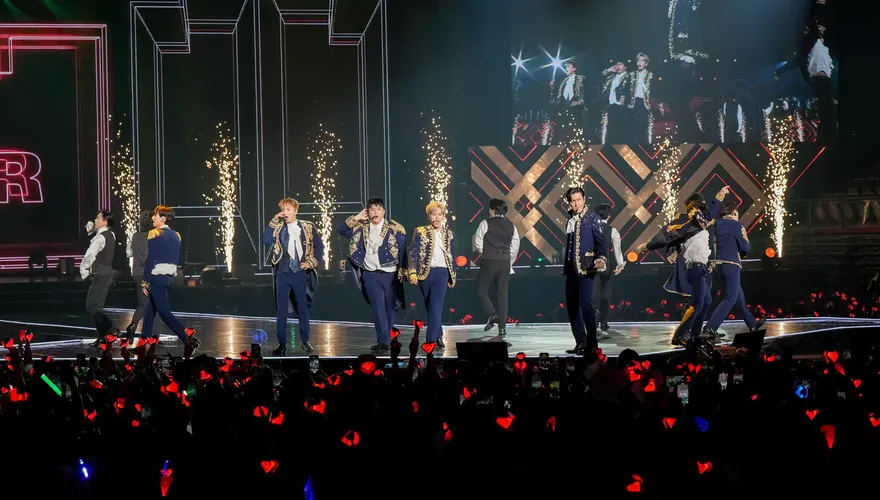 隔三年Super Junior見台粉火力全開  銀赫台上告白「老婆變美了」