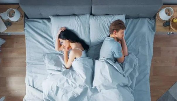 翻妻子衣櫃驚見「姐夫」！人夫怒「自尊心沒了」　網嘆：你自己要檢討