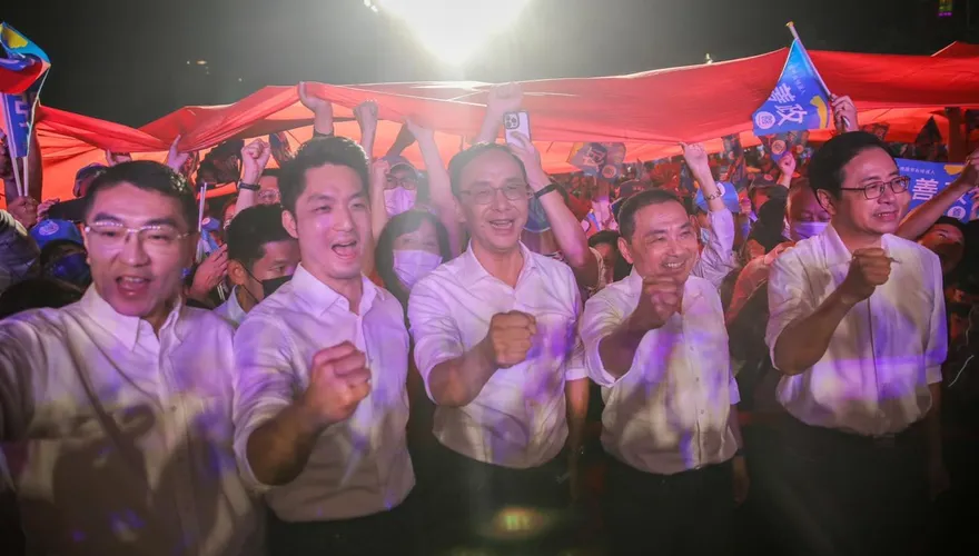 九合一國民黨大勝　《彭博》：有望重返執政但得先解決「朱侯之爭」