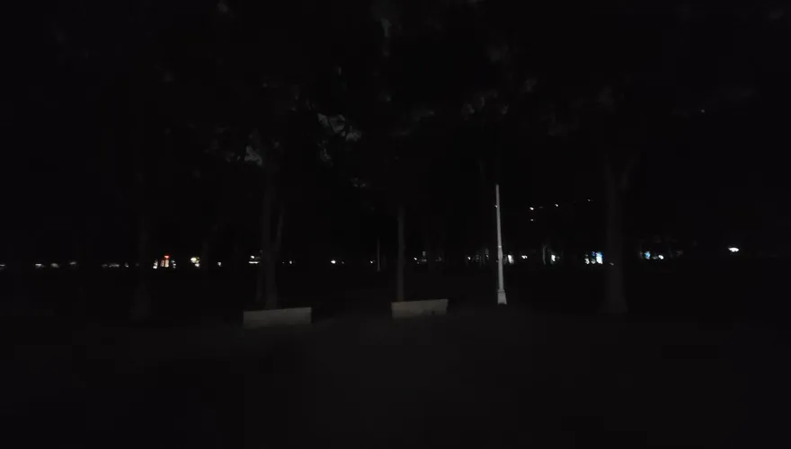 快訊/士林區突停電！1000盞路燈熄滅　夜歸民眾心驚驚
