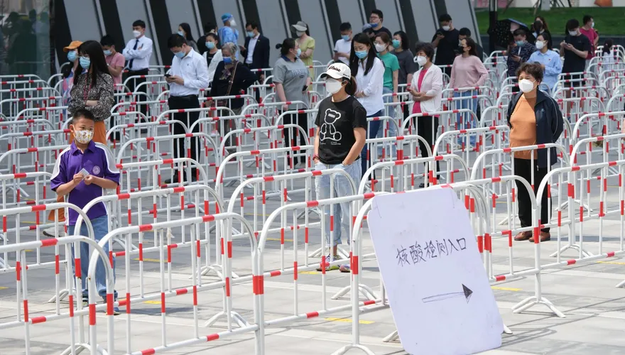 疫情防控鬆綁推新10條　陸專家：民眾最終8至9成染疫