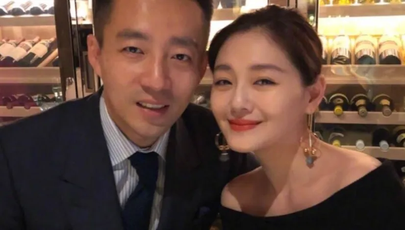 汪小菲深夜發停戰文又秒刪！遭網狠酸「婚內出軌得性病」　大S比讚喊：你懂