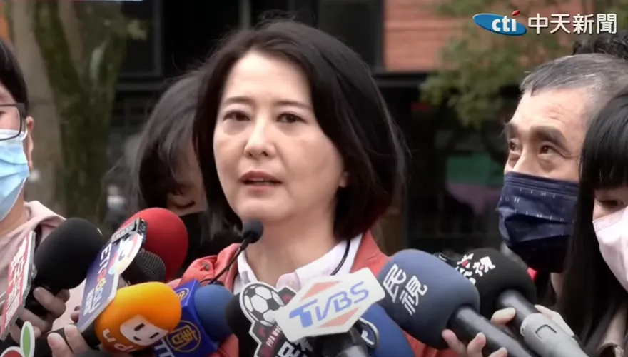 【影】吳怡農質疑沒政見　王鴻薇霸氣反擊了