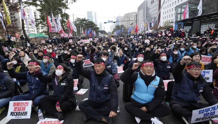 南韓貨運罷工邁入第15天　半導體等產業受嚴重波及　經濟總損失812億
