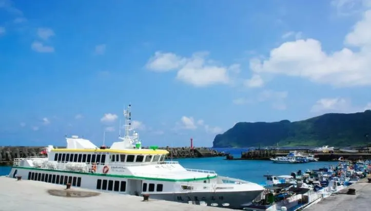 熱帶低壓外圍環流將侵台！綠島蘭嶼航線18日中午後停航