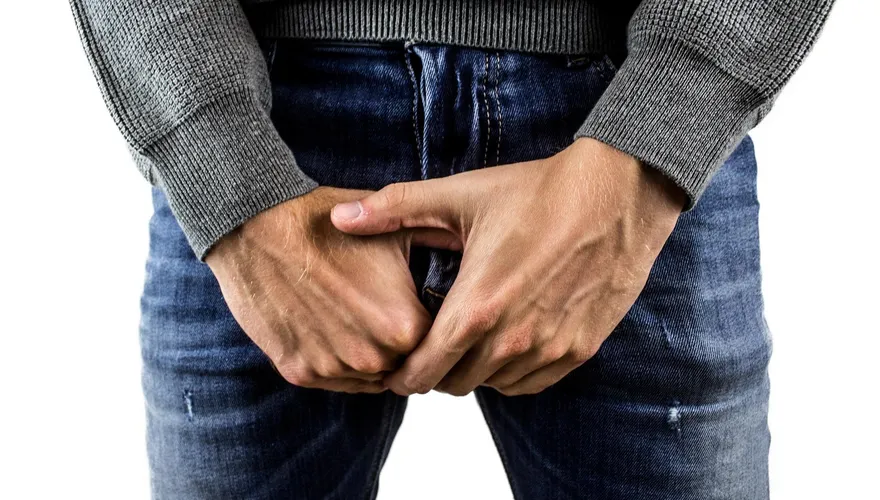 驚！印度男子下體持續疼痛　檢查發現竟是寄生蟲在陰囊內扭動