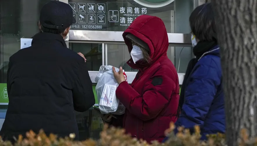 北京防疫鬆綁病例竄升？！　陸衛健委：發燒門診量已從94家增至303家