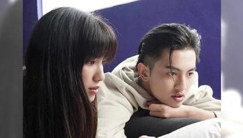 原子少年「曖昧」金曲女星　私下親密互動全曝光