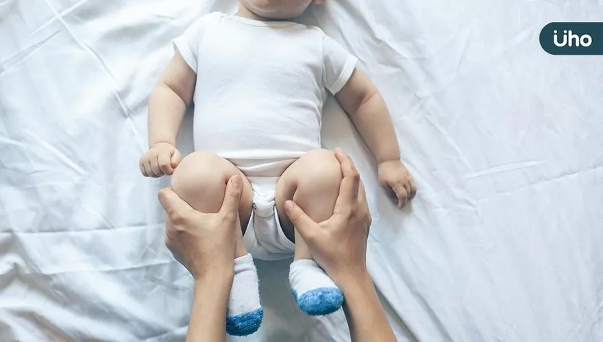 就怕小孩長短腳、動作遲緩！醫曝1招治髖關節不穩定：恐「4原因」造成