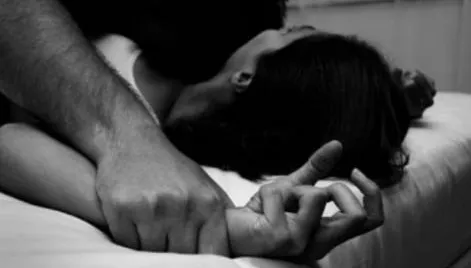 高雄男撿屍夜店女！想「壞壞」弟弟卻不給力　她裸身驚醒怒提告
