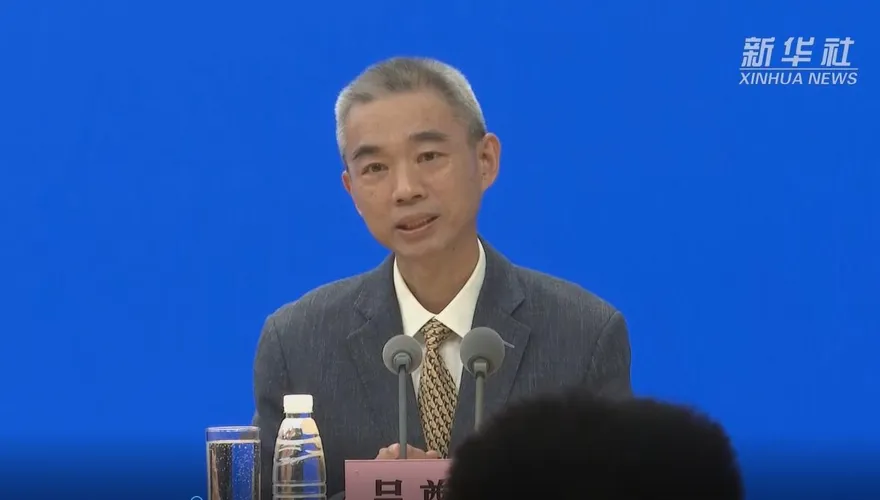 陸疫或「一峰三波」！吳尊友：若新10條提前至今年初　最多恐增103.9萬人死亡