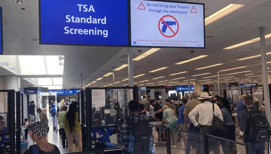 「金髮女孩年」酒旅業回溫！大摩公開點名看好這9家美股航空酒店