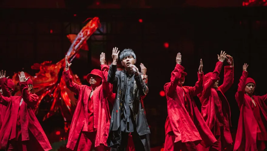 周杰倫新加坡開唱！「嘉年華」重現19年神曲　粉絲全嗨翻