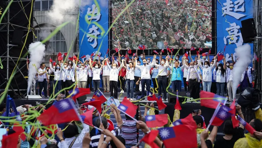 兩份民調震撼全台！國民黨臉書宣告：認同度超越民進黨