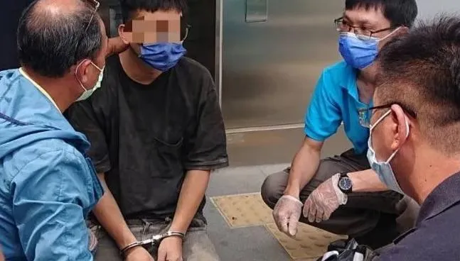 131刀狂砍前妻男友！辯「看到陌生男人穿內褲睡在她家」　最後這理由逃過死刑