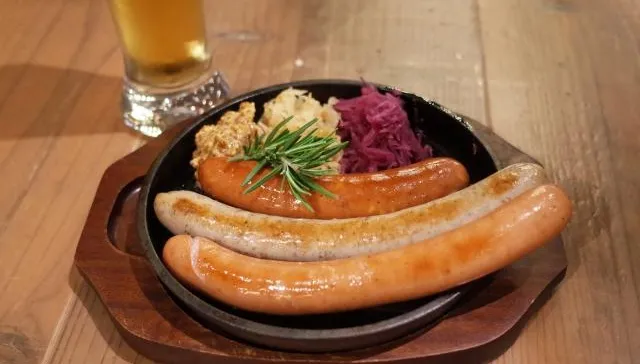 亂吃恐增加失智風險！研究曝：常吃「這些食物」的人是高危險群