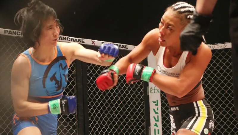 TKO日本女魔獸！「格鬥女皇」黃偵玲背後裸絞　奪日本職業聯盟首勝