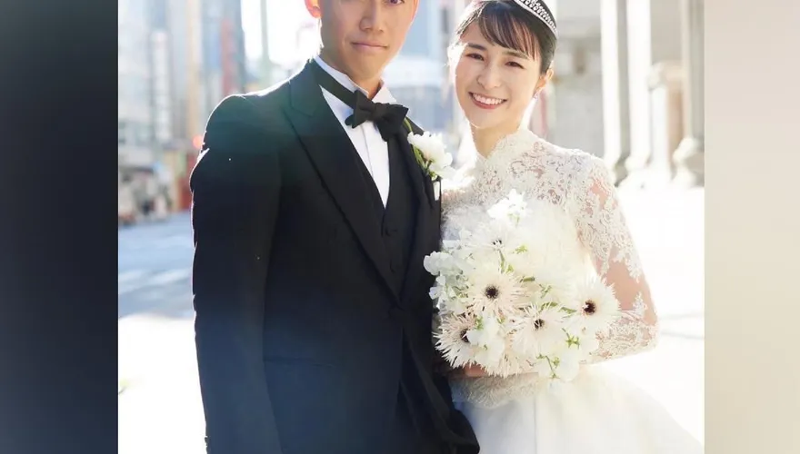 錦織圭補辦婚禮　婚紗照一臉嚴肅　豪語「拚命重返世界舞台巔峰」