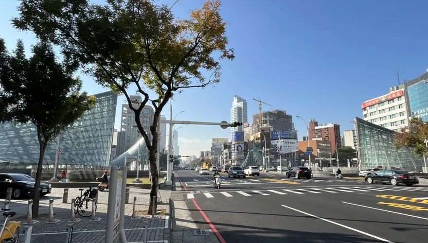 看到高雄這一幕  前副市長不禁「脫口1句」：擾民
