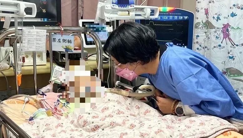 【影】老天保佑！3歲童遭狠母及男友虐打昏迷31天奇蹟甦醒　醫療團隊：勇敢男孩可自主呼吸