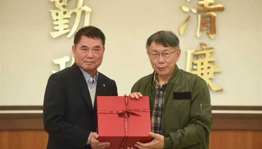 柯文哲今走訪苗栗　與縣長鍾東錦分享治理經驗