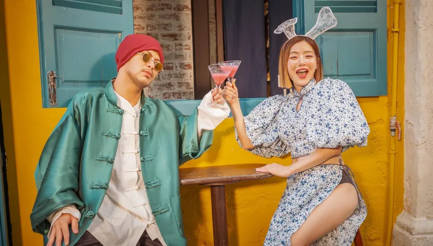 跨年宣布喜訊！黃明志當街求愛DJ SODA　憶初次見面手心流汗：很緊張