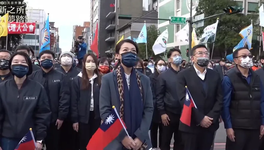 高虹安第一次！率市府團隊參加新竹市府升旗典禮 他們都到了