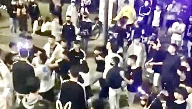 跨年夜高雄夢時代驚傳鬥毆　2少年因這原因造成大混戰