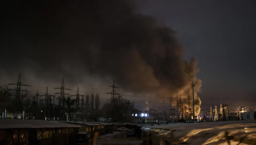 寒冬送暖！基礎建設遭炸毁無電可用　台灣發電機馳援烏克蘭