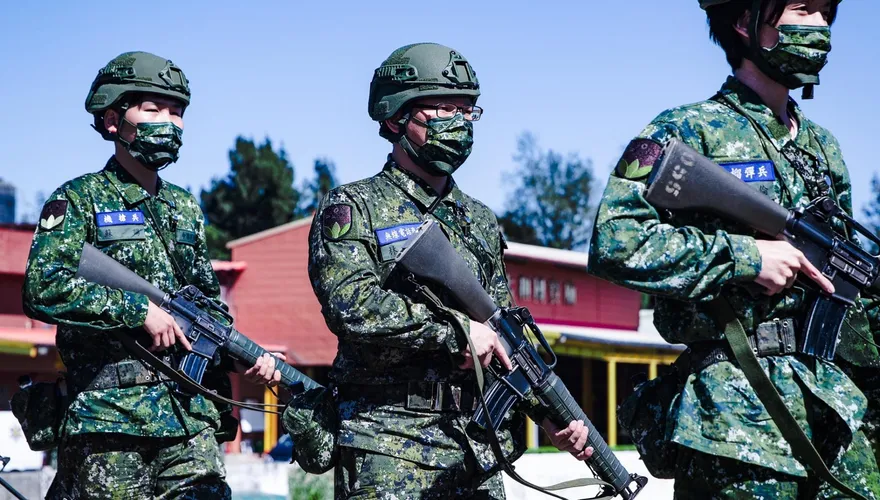 軍人降敵刑期擬翻倍至10年　涉國安法停發退俸