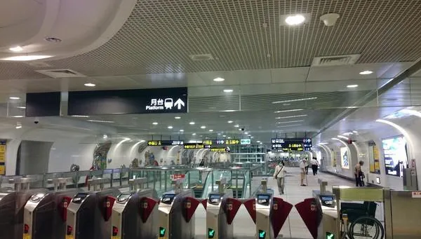 太爽了吧！2行業遇補班日「一律放假」　鄉民揭殘酷內幕：只是更糟