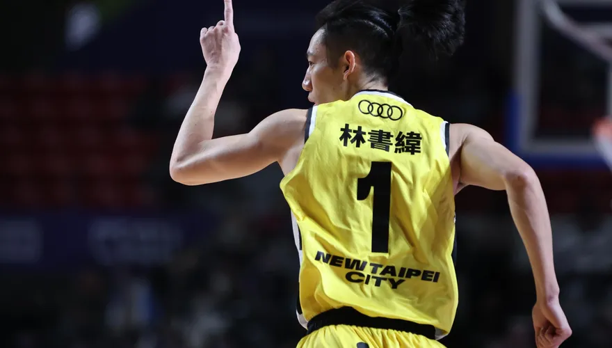 影/林書緯3分球6投6中！攻城獅拉6連勝　高國豪慘坐飛機